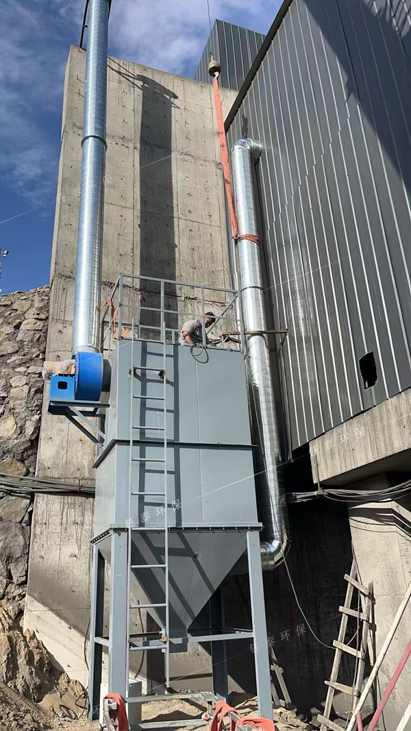 脈沖袋式除塵器在攪拌站主機粉塵治理上的應用